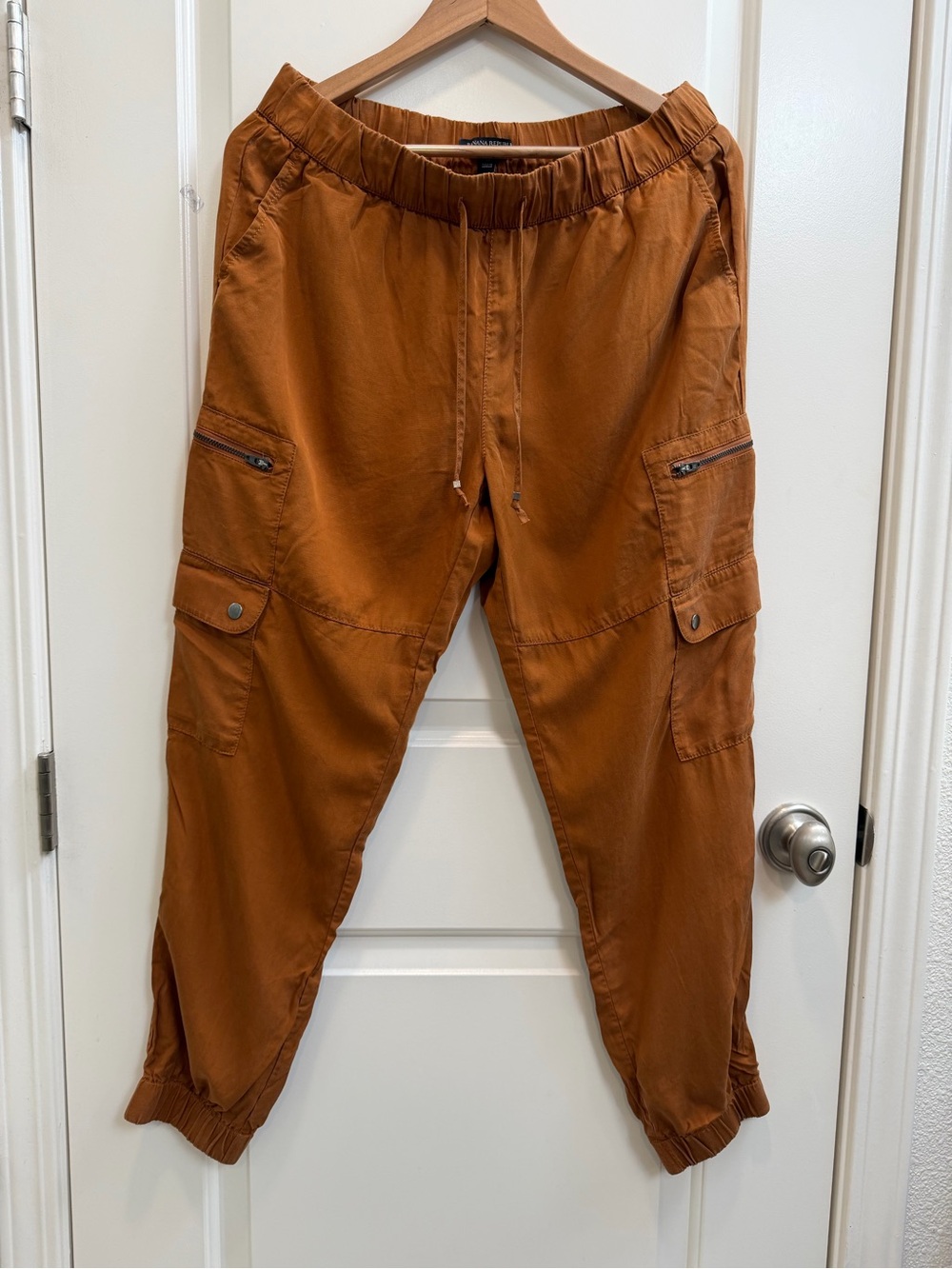 Banana Republic Women’s Cargo Jogger Pants - Rust Brown